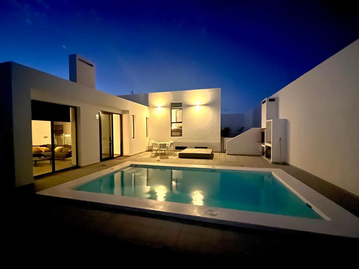 Casa Blanca Teguise Villa Teguise  Exteriör bild