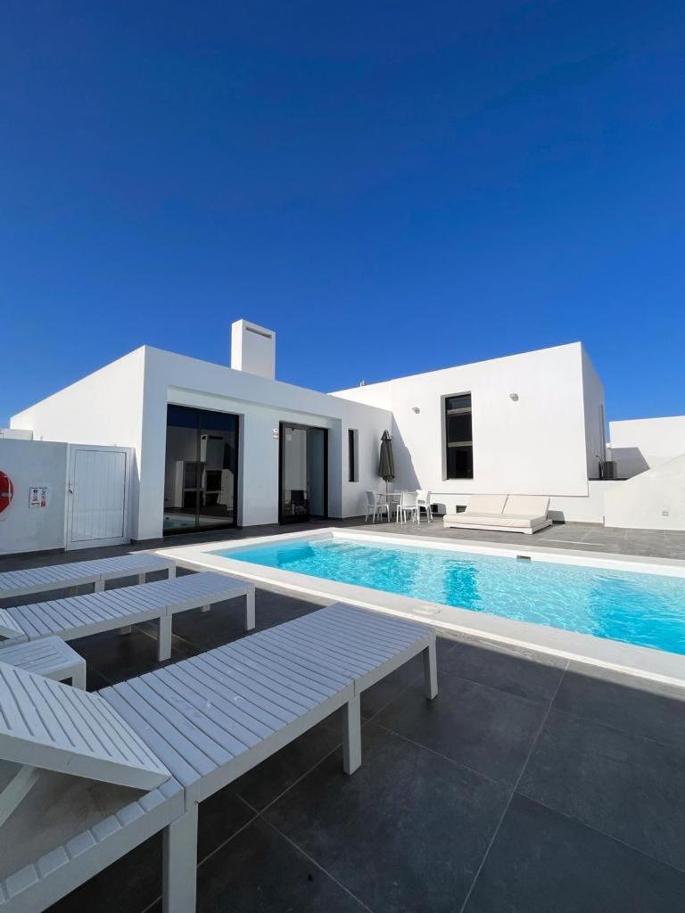 Casa Blanca Teguise Villa Teguise  Exteriör bild